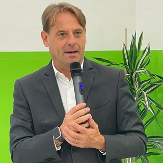 L'assessore Scajola al nuovo istituto tecnico di Pieve di Teco: "Grande opportunità per tutta la valle Arroscia, investiamo sui giovani" (foto)