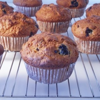 La videoricetta dei Muffin con i Mirtilli per Halloween La videoricetta dei Muffin con i Mirtilli per Halloween