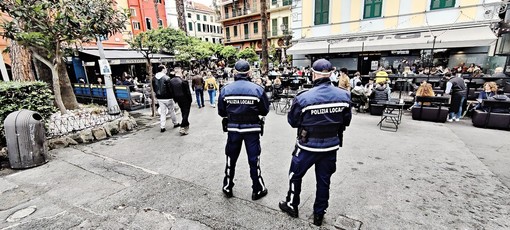 Coprifuoco spostato alle 23: ieri serata tranquilla in provincia ma ora l'attenzione si sposta al weekend Coprifuoco spostato alle 23: ieri serata tranquilla in provincia ma ora l'attenzione si sposta al weekend