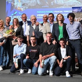 "Verrà un’altra estate": al Monviso di Cuneo il docufilm sulla vita in alpeggio (Video) "Verrà un’altra estate": al Monviso di Cuneo il docufilm sulla vita in alpeggio (Video)