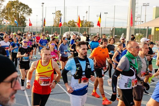“Sport sano, andrai lontano”: domenica prossima torna la corsa benefica del liceo Aprosio per la ricerca “Sport sano, andrai lontano”: domenica prossima torna la corsa benefica del liceo Aprosio per la ricerca