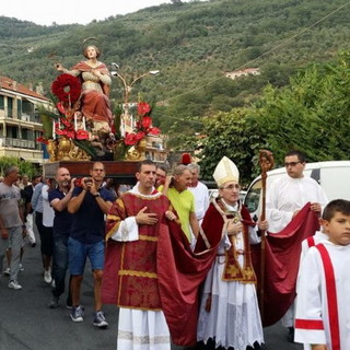 Pontedassio: domenica prossima, torna la venerata statua della Madonna del Rosario dopo dieci mesi di restauro