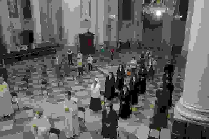 Imperia: nella basilica di San Maurizio celebrata dal vescovo Borghetti la santa messa crismale (foto) Imperia: nella basilica di San Maurizio celebrata dal vescovo Borghetti la santa messa crismale (foto)