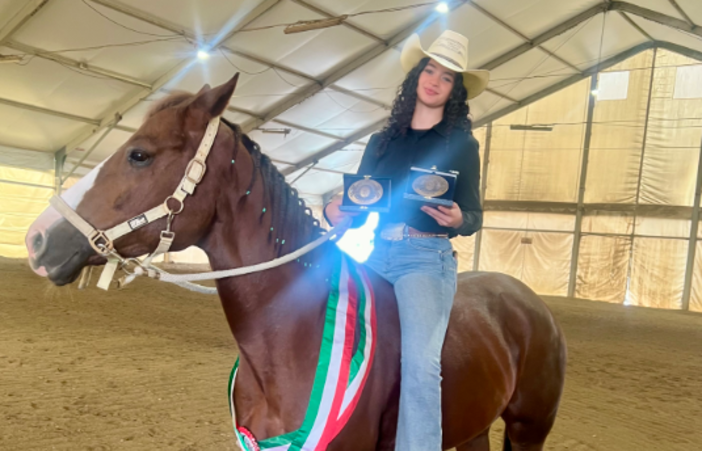 Equitazione. Doppio titolo italiano nella Gimkana Western ISHA per la quindicenne Marta Vailetti Equitazione. Doppio titolo italiano nella Gimkana Western ISHA per la quindicenne Marta Vailetti