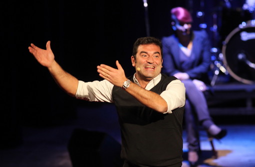 Sanremo: si rinnova il tutto esaurito nel teatro dell’Opera per Max Giusti con '100% Comico'