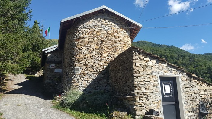 Fuoriporta: scopriamo Carpasio ed entriamo nel Museo della Resistenza (ultima puntata) Fuoriporta: scopriamo Carpasio ed entriamo nel Museo della Resistenza (ultima puntata)