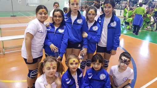 Mini Volley. Grande successo per il Concentramento di Carnevale a Diano Marina: presente anche il Bordivolley (FOTO e VIDEO)