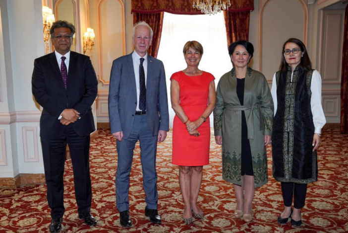 Diplomazia, incontro tra ambasciatori nel Principato di Monaco Diplomazia, incontro tra ambasciatori nel Principato di Monaco