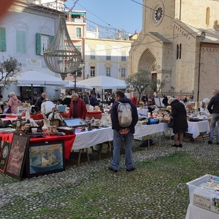 Sanremo, ad aprile quattro gli appuntamenti con l'antiquariato: ecco tutti gli eventi in programma (foto) Sanremo, ad aprile quattro gli appuntamenti con l'antiquariato: ecco tutti gli eventi in programma (foto)