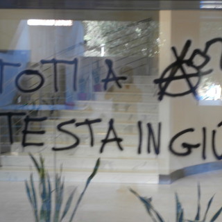 Minacce al presidente della Regione Toti, Bruzzone: “Non sottovalutare l’intolleranza”