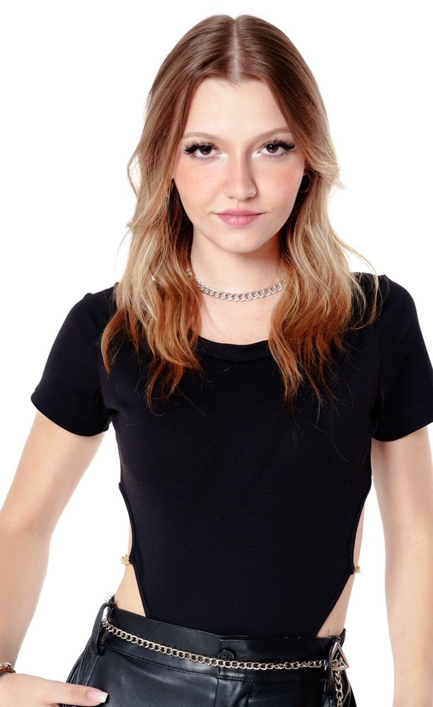 La voce di Sanremo conquista Canale 5: Nicla Ozenda nella band della “Ruota della Fortuna” La voce di Sanremo conquista Canale 5: Nicla Ozenda nella band della “Ruota della Fortuna”