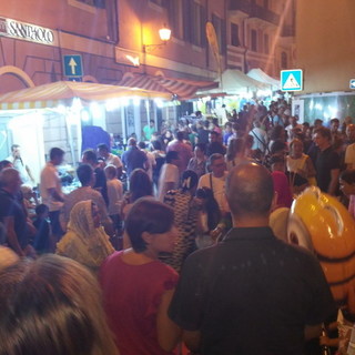 Sanremonews invita all'undicesima edizione della Notte di Bollicine a Porto Maurizio. Tutti i dettagli della manifestazione