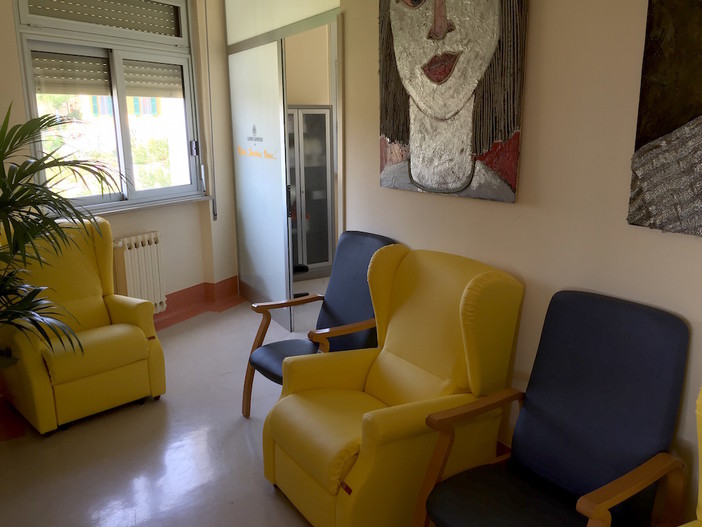 Musica in filodiffusione nel reparto di Oncologia: il progetto LILT per l’ospedale di Sanremo