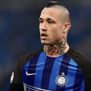 Calcio, Prima Categoria. Domani la finale playoff Camporosso-Soccer Borghetto. Gli auguri speciali di Radja Nainggolan: "Forza Camporosso" (VIDEO)