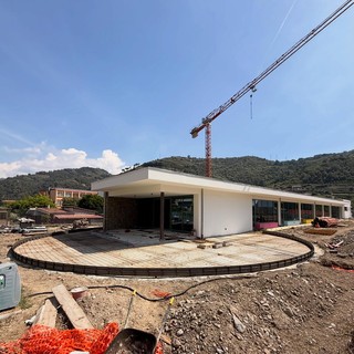 Prende forma la nuova scuola a Camporosso, Gibelli: "La nostra comunità ne sarà orgogliosa" (Foto)
