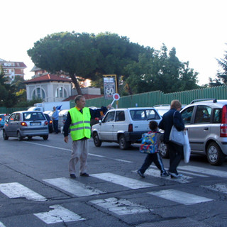 Sanremo: manifestazione d'interesse per il servizio dei 'Nonni Vigile', stanziamento da 23mila euro l'anno