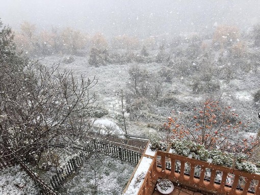 Domani 'allerta rossa' per neve in provincia di Imperia: ecco l'elenco dei comuni dove saranno chiuse le scuole
