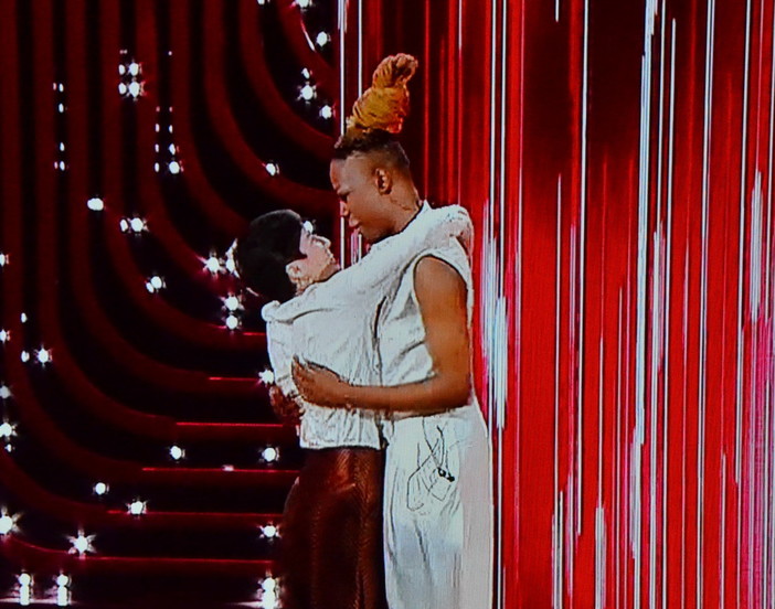 #Sanremo2016: Chiara dello Iacovo e Ermal Meta passano il turno delle Nuove Proposte #Sanremo2016: Chiara dello Iacovo e Ermal Meta passano il turno delle Nuove Proposte