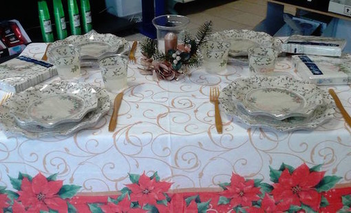 Ultimi preparativi per Natale: scopri le carte regalo, i biglietti cordinati e gli arredi tavola di Carta 2.0 di Imperia Ultimi preparativi per Natale: scopri le carte regalo, i biglietti cordinati e gli arredi tavola di Carta 2.0 di Imperia