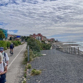 Giornalisti francesi alla scoperta di Riva Ligure e della pista ciclabile della Riviera dei Fiori Giornalisti francesi alla scoperta di Riva Ligure e della pista ciclabile della Riviera dei Fiori