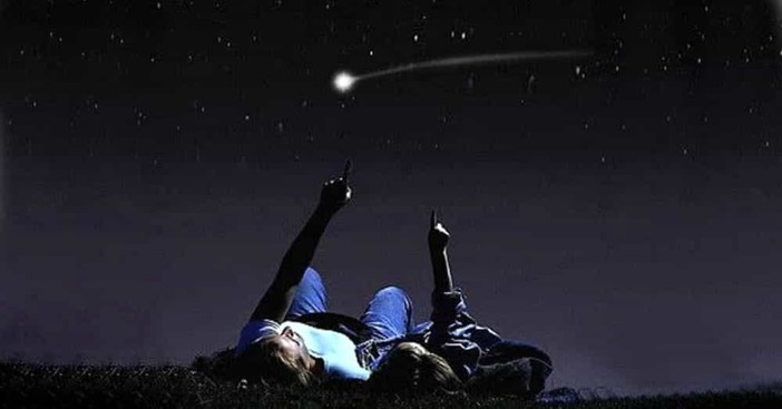 La Notte di San Lorenzo illumina il ponente ligure: un weekend tra musica, teatro e tradizioni La Notte di San Lorenzo illumina il ponente ligure: un weekend tra musica, teatro e tradizioni