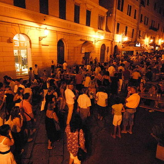 Domani "Notte di Bollicine" a Porto Maurizio, star il gruppo dei 'Buio Pesto'