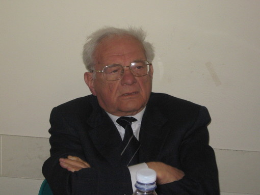 Imperia: politica in lutto per la morte dello storico senatore del Partito Comunista Nedo Canetti Imperia: politica in lutto per la morte dello storico senatore del Partito Comunista Nedo Canetti