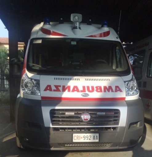 Diano Marina, rovinosa caduta dallo scooter: 57enne all’ospedale in codice giallo Diano Marina, rovinosa caduta dallo scooter: 57enne all’ospedale in codice giallo