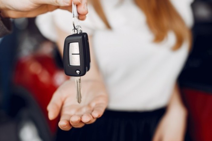 Noleggio Auto di Lusso e veloci Noleggio Auto di Lusso e veloci