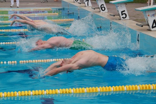 Nuoto: l'Andra Doria vince il Meeting di Loano, secondo posto per la Rari Nantes Imperia