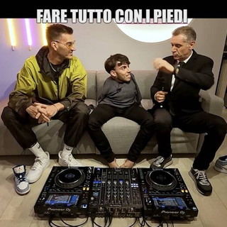 Questa sera a Riva Ligure il concerto di Nicholas Deplano in arte Feet Deejay