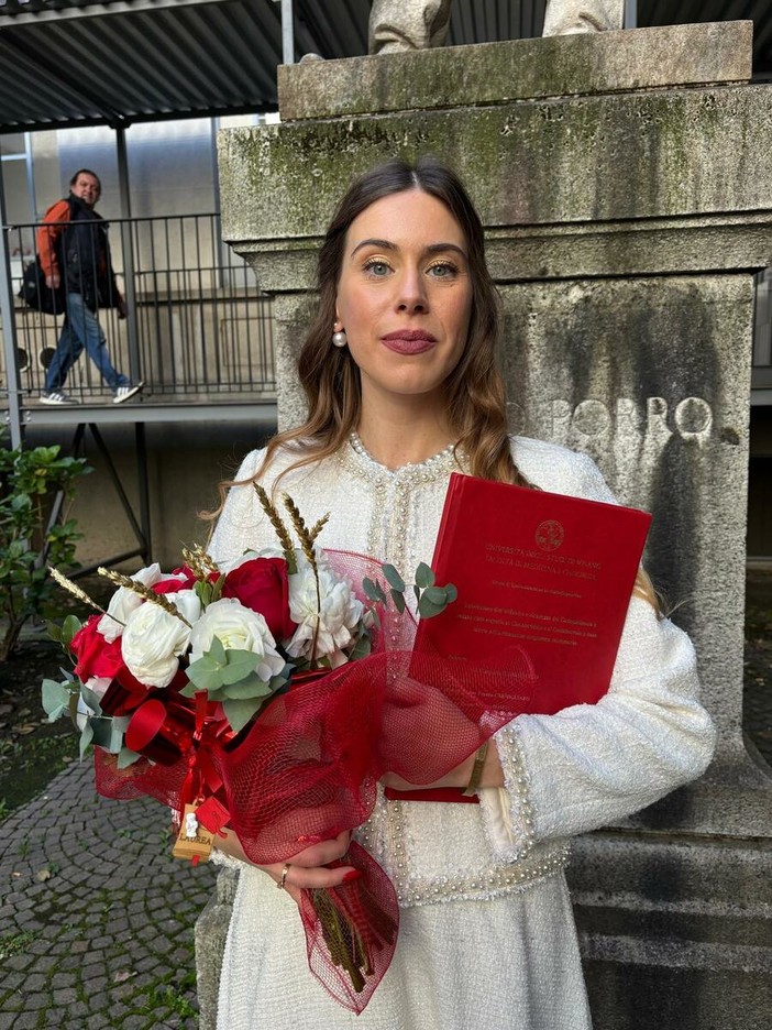 Orgoglio sanremese: la dottoressa Nazarena Caldarelli eccelle nella radiodiagnostica con una tesi premiata con lode Orgoglio sanremese: la dottoressa Nazarena Caldarelli eccelle nella radiodiagnostica con una tesi premiata con lode