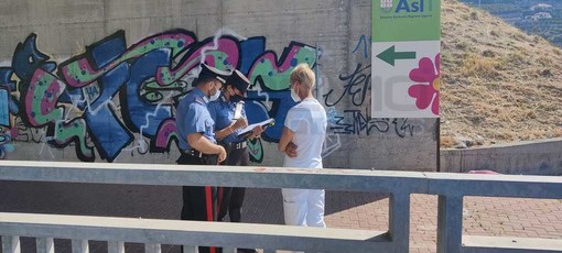 Atto vandalico dei ‘No vax’ a Taggia: dure reazioni del Presidente della Regione e del Sindaco Conio Atto vandalico dei ‘No vax’ a Taggia: dure reazioni del Presidente della Regione e del Sindaco Conio