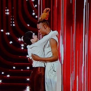 #Sanremo2016: Chiara dello Iacovo e Ermal Meta passano il turno delle Nuove Proposte