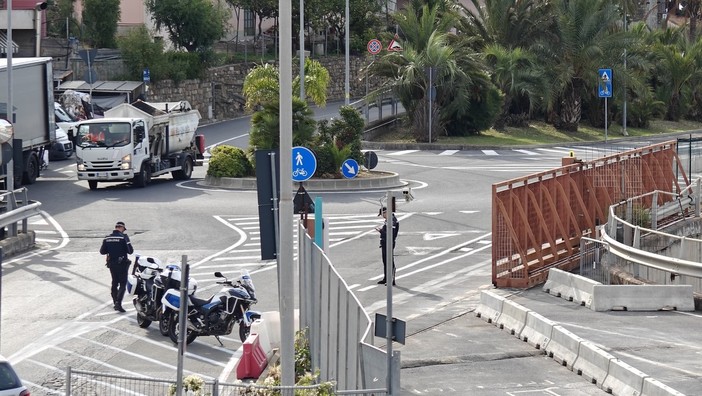 Sanremo: via Frantoi Canai verso il doppio senso di marcia, pronte nuove modifiche alla viabilità Sanremo: via Frantoi Canai verso il doppio senso di marcia, pronte nuove modifiche alla viabilità