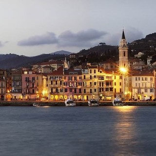 Imperia: da domani fino a domenica uno spettacolo di moto e auto acrobatiche