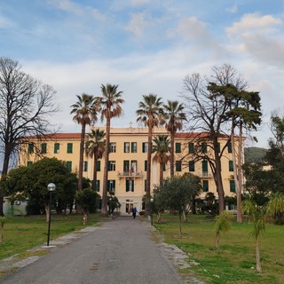 &quot;Cortesia e professionalità&quot;, i ringraziamenti al personale della farmacia dell'ospedale di Bordighera