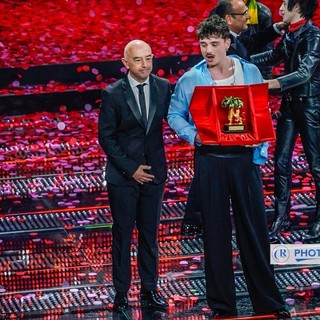 Festival di Sanremo: entro lunedì prossimo la presentazione delle proposte in Comune, alle 12 sapremo se sarà solo Rai
