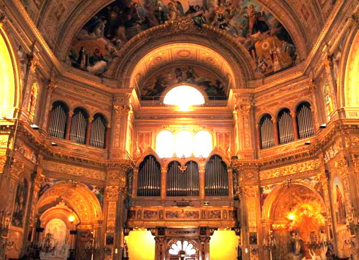 Una notte di Natale tra musica, misticità e raccoglimento al Santuario del Sacro Cuore di Bussana Una notte di Natale tra musica, misticità e raccoglimento al Santuario del Sacro Cuore di Bussana