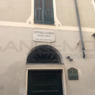 Mascherine, disinfettante per mani e guanti: il Comune di Taggia dona i dispositivi di protezione all'Ospedale di Carità Mascherine, disinfettante per mani e guanti: il Comune di Taggia dona i dispositivi di protezione all'Ospedale di Carità