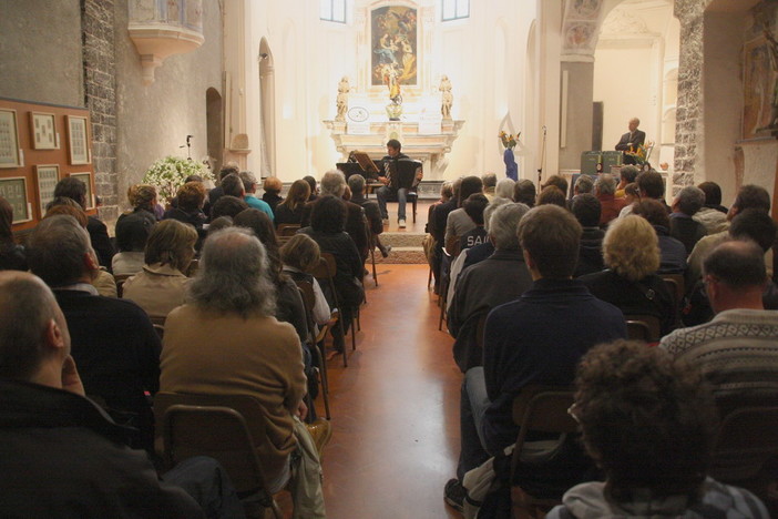 Cervo: domani all'Oratorio Santa Caterina il concerto 'Ciak si suona' per la Croce d'Oro