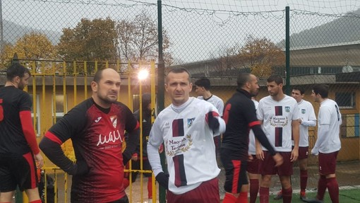 Oneglia Calcio e Atletico Argentina si giocano domenica si giocano il titolo d'inverno nel campionato di Seconda Categoria