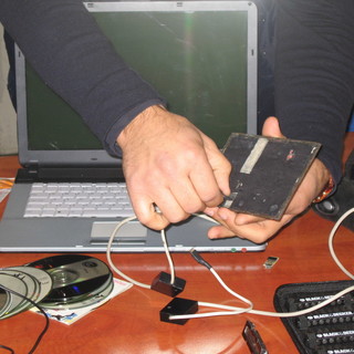 Nuovo colpo della Polizia Postale di Imperia: arrestati con i CC altri due 'clonatori' di Bancomat