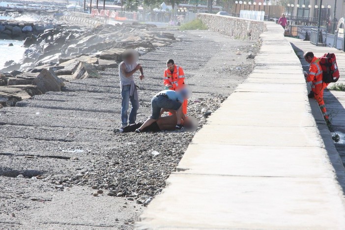 Sanremo: overdose a Porto Vecchio, 30enne portato in gravi condizioni all'Ospedale Sanremo: overdose a Porto Vecchio, 30enne portato in gravi condizioni all'Ospedale