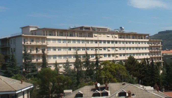 Imperia: esperienza positiva all'Ospedale, lettrice ringrazia l'equipe del reparto di cardiologia