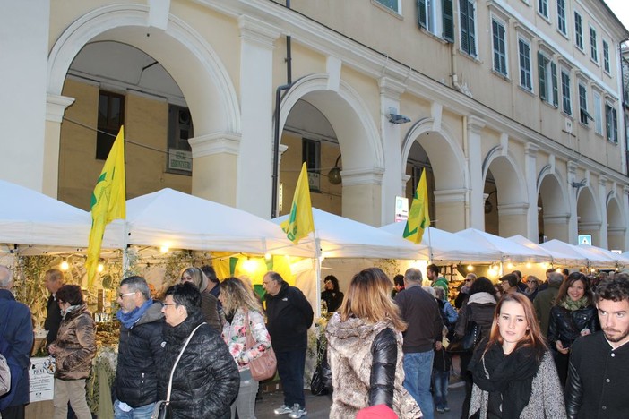 Imperia: a un mese da Olioliva è polemica tra l'amministrazione e PromImperia sulla selezione degli espositori Imperia: a un mese da Olioliva è polemica tra l'amministrazione e PromImperia sulla selezione degli espositori