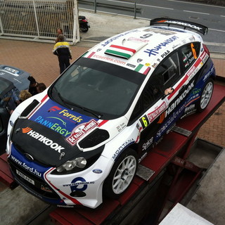 Sanremo: oggi verifiche e piombature delle vetture del 54° Rallye all'officina Musizzano. Le foto