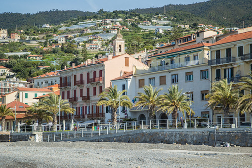 Ospedaletti: tutto pronto per la riapertura delle scuole, oggi e domani i lavori di igienizzazione Ospedaletti: tutto pronto per la riapertura delle scuole, oggi e domani i lavori di igienizzazione