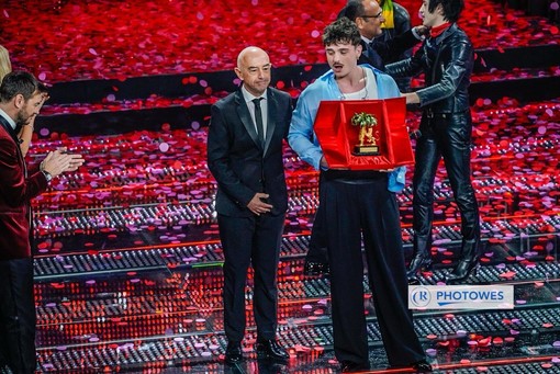 Festival di Sanremo: entro lunedì prossimo la presentazione delle proposte in Comune, alle 12 sapremo se sarà solo Rai