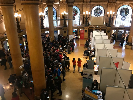 Orientamenti, Regione Liguria: al via al palazzo della borsa il Career Day per trovare lavoro Orientamenti, Regione Liguria: al via al palazzo della borsa il Career Day per trovare lavoro